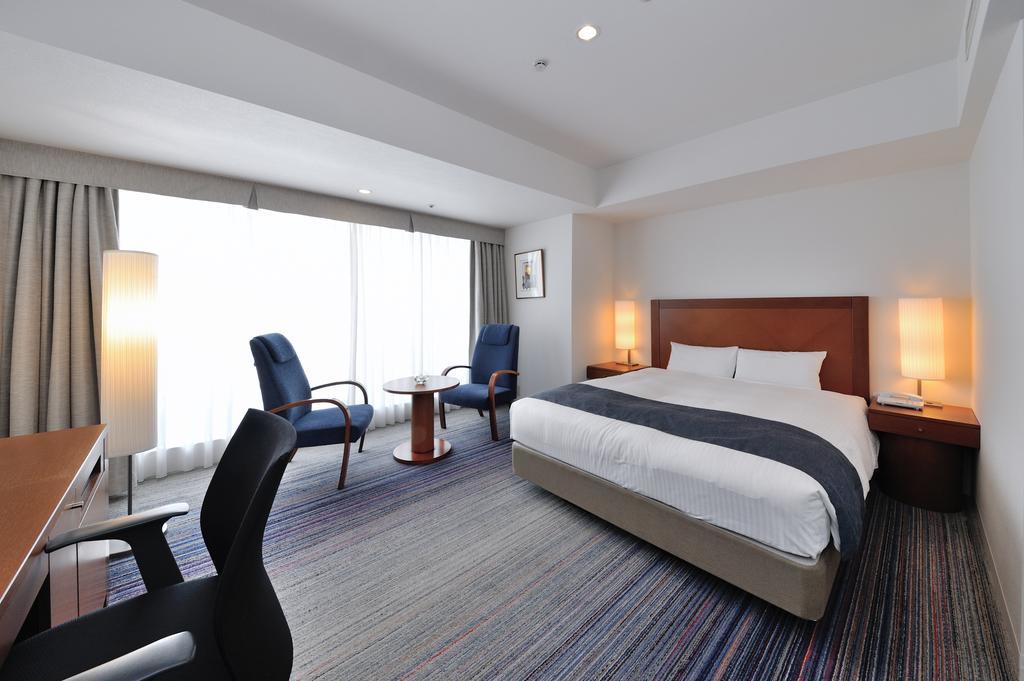 Jr Kyushu Station Hotel Kokura Kitakyūshū Exteriör bild